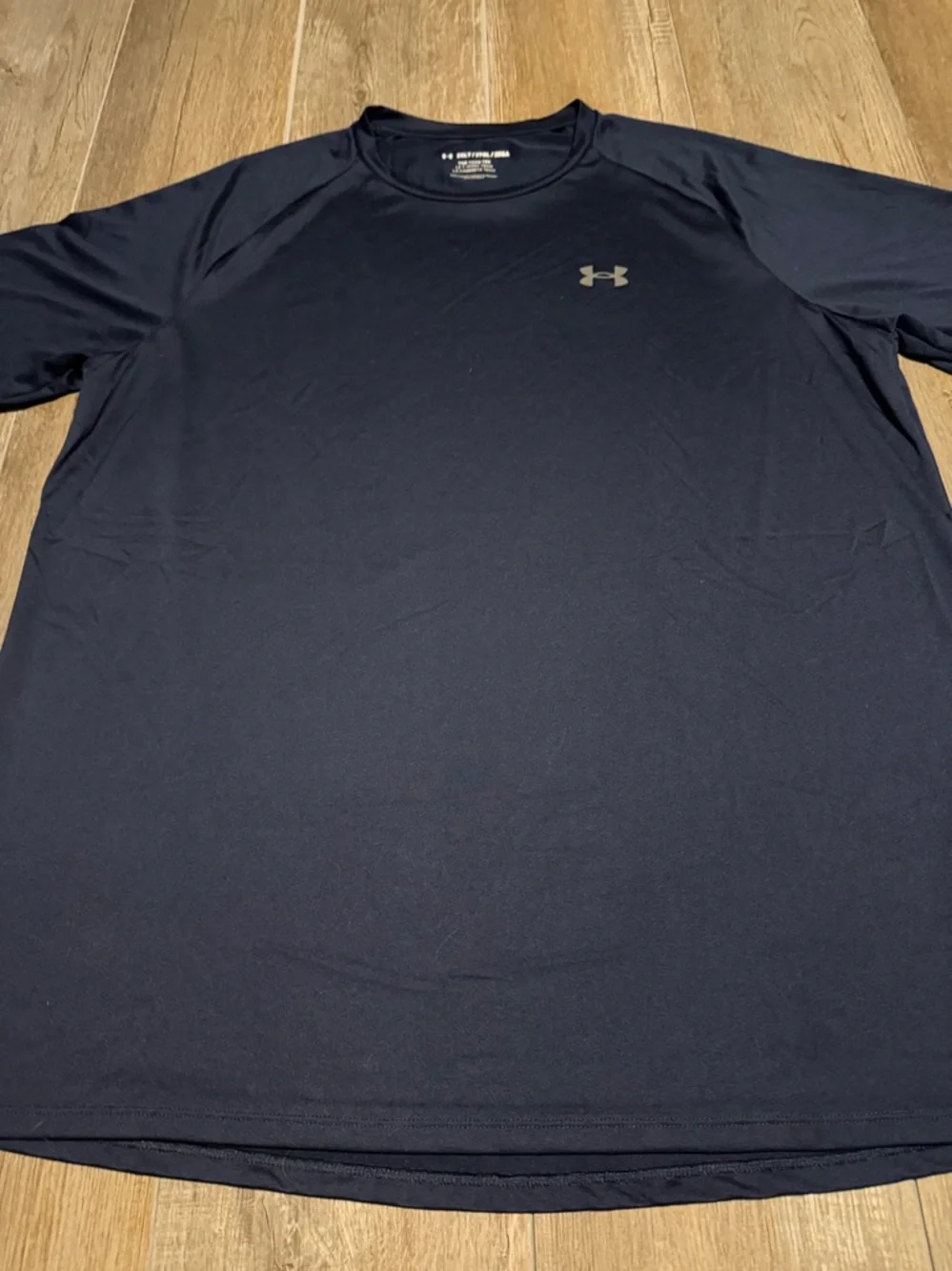 Under Armour Men’s Navy Short-Sleeve Performance Shirt